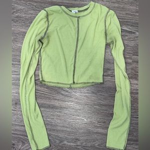 garage green long sleeve crop top